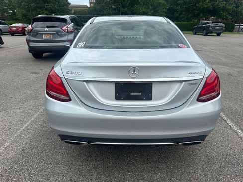 Used 2015 Mercedes-Benz C 300 4MATIC Sedan image 5