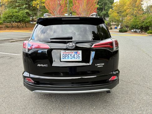 Used 2016 Toyota RAV4 Limited AWD/4WD image 6
