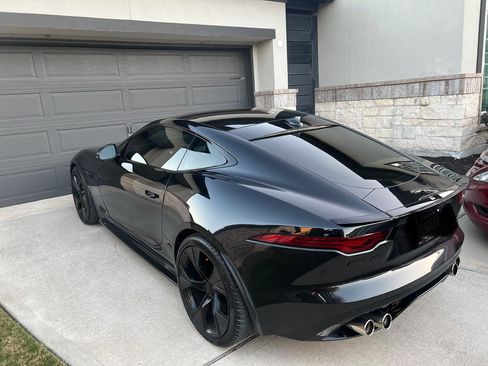 Used 2022 Jaguar F-TYPE Coupe RWD image 5