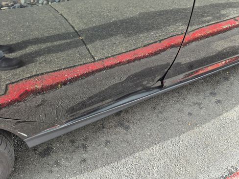 Used 2012 Ford Focus Titanium image 18