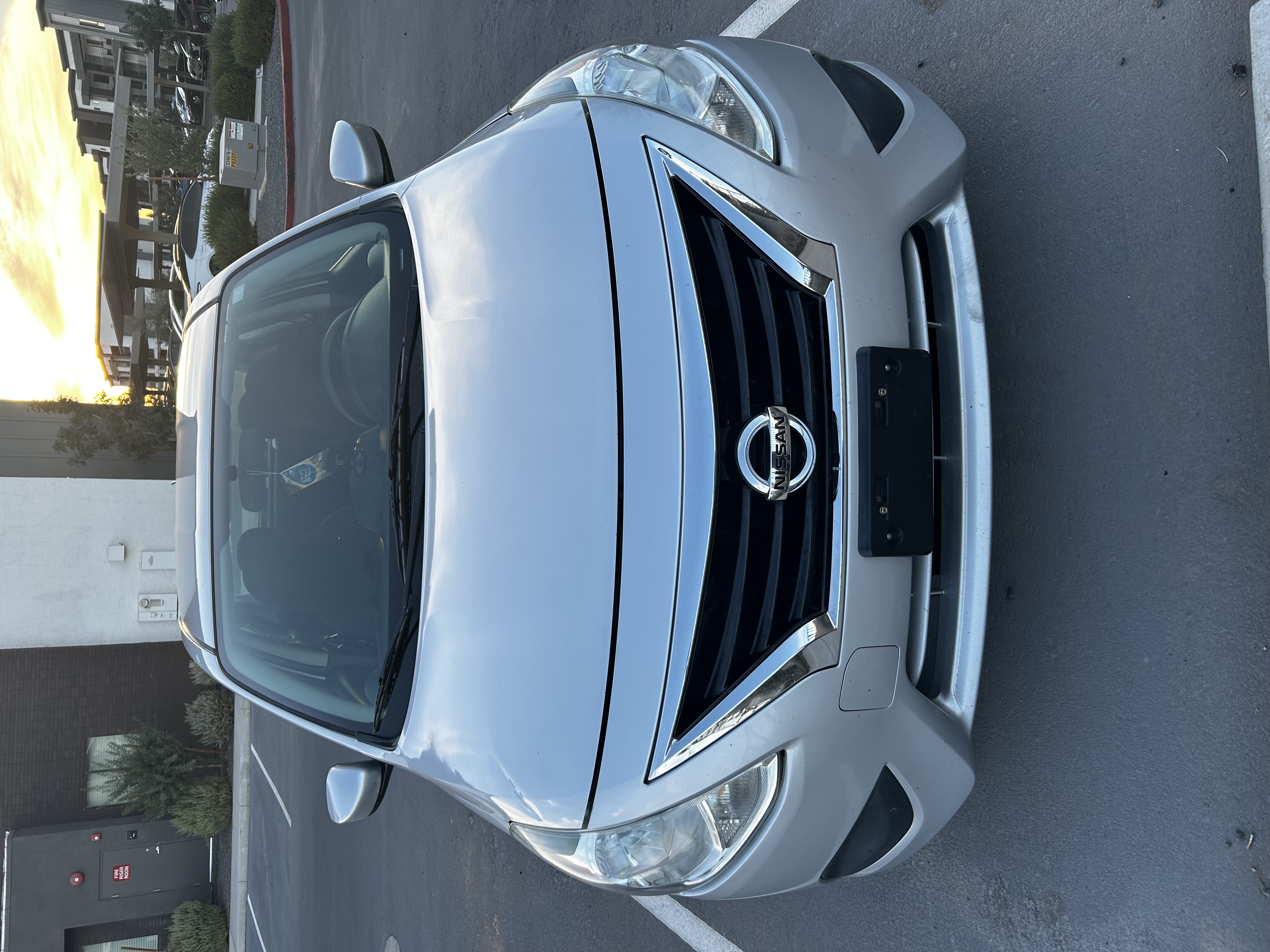 Used 2017 Nissan Versa S FWD image 4