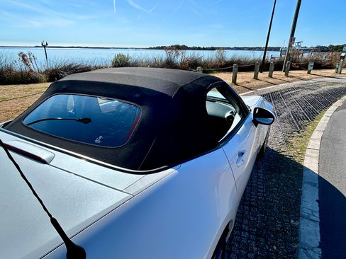 Used 2022 MAZDA MX-5 Miata Grand Touring image 8