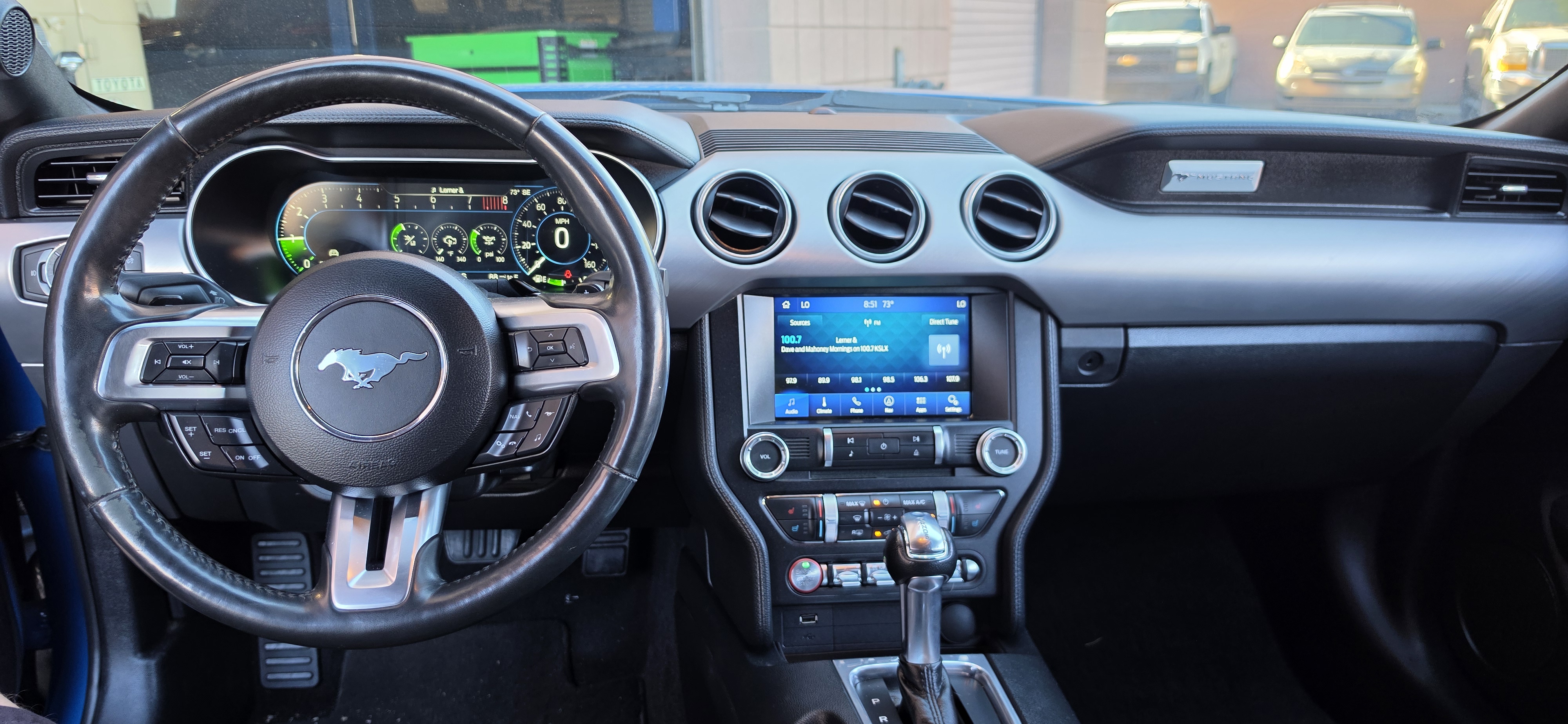 Used 2019 Ford Mustang GT w/ Black Accent Package RWD image 5