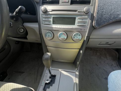 Used 2007 Toyota Camry LE image 15