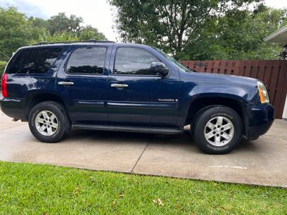Used 2008 GMC Yukon SLT w/ SLT Preferred Equipment Group