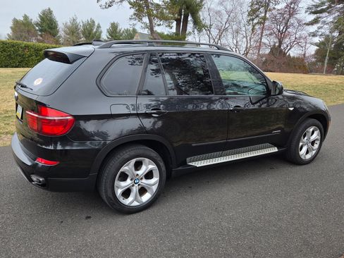 Used 2011 BMW X5 xDrive50i image 12