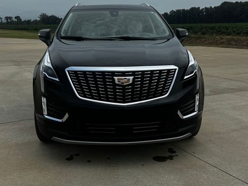 Used 2025 Cadillac XT5 Premium Luxury w/ Technology Package FWD image 1