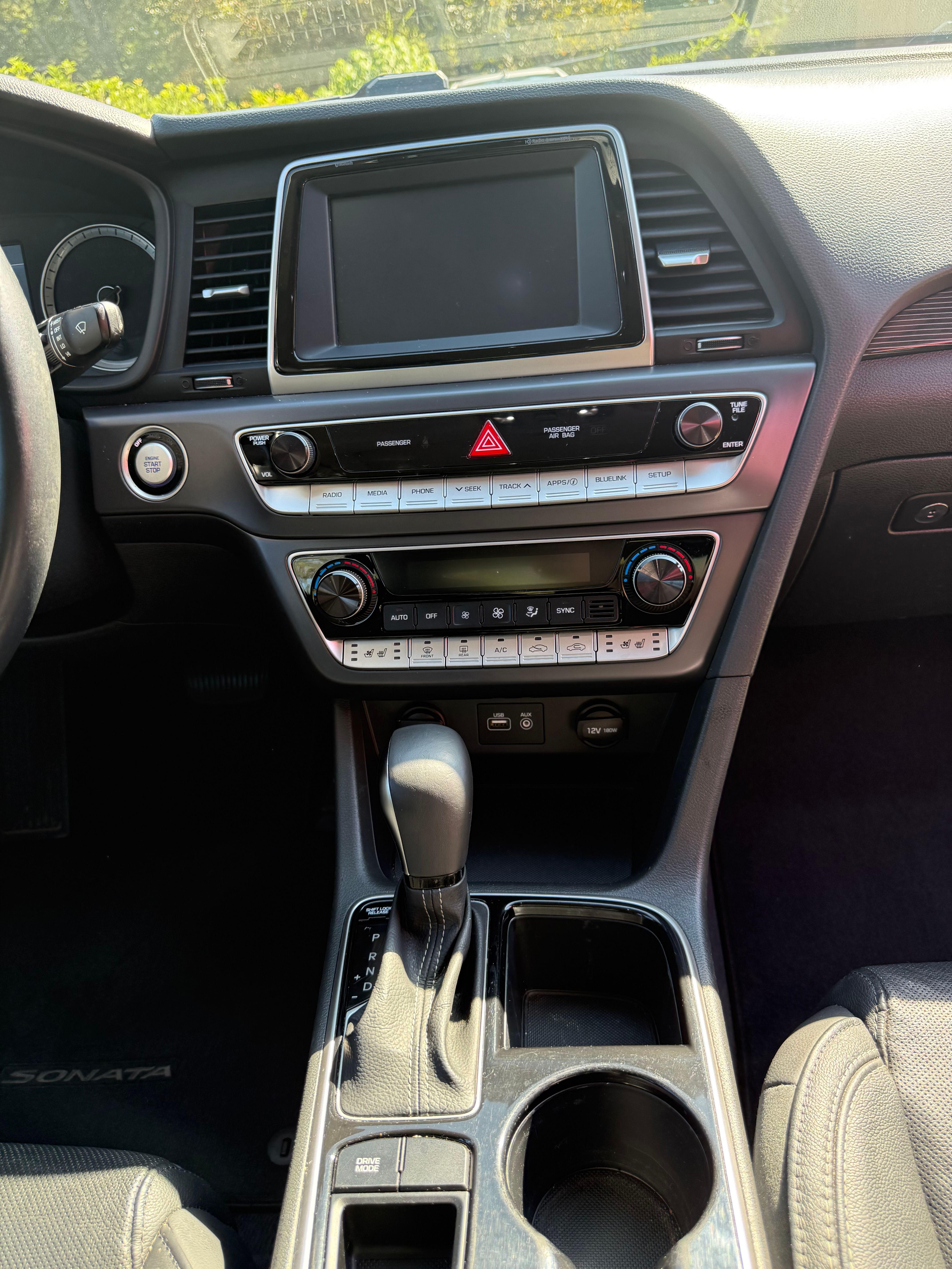 Used 2018 Hyundai Sonata Limited FWD image 9