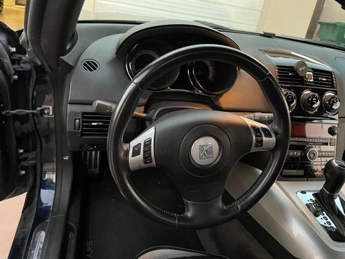 Used 2007 Saturn Sky Red Line image 12