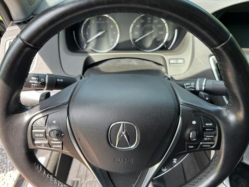 Used 2018 Acura TLX V6 w/ Technology Package FWD image 10