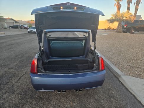 Used 2006 Cadillac XLR image 8