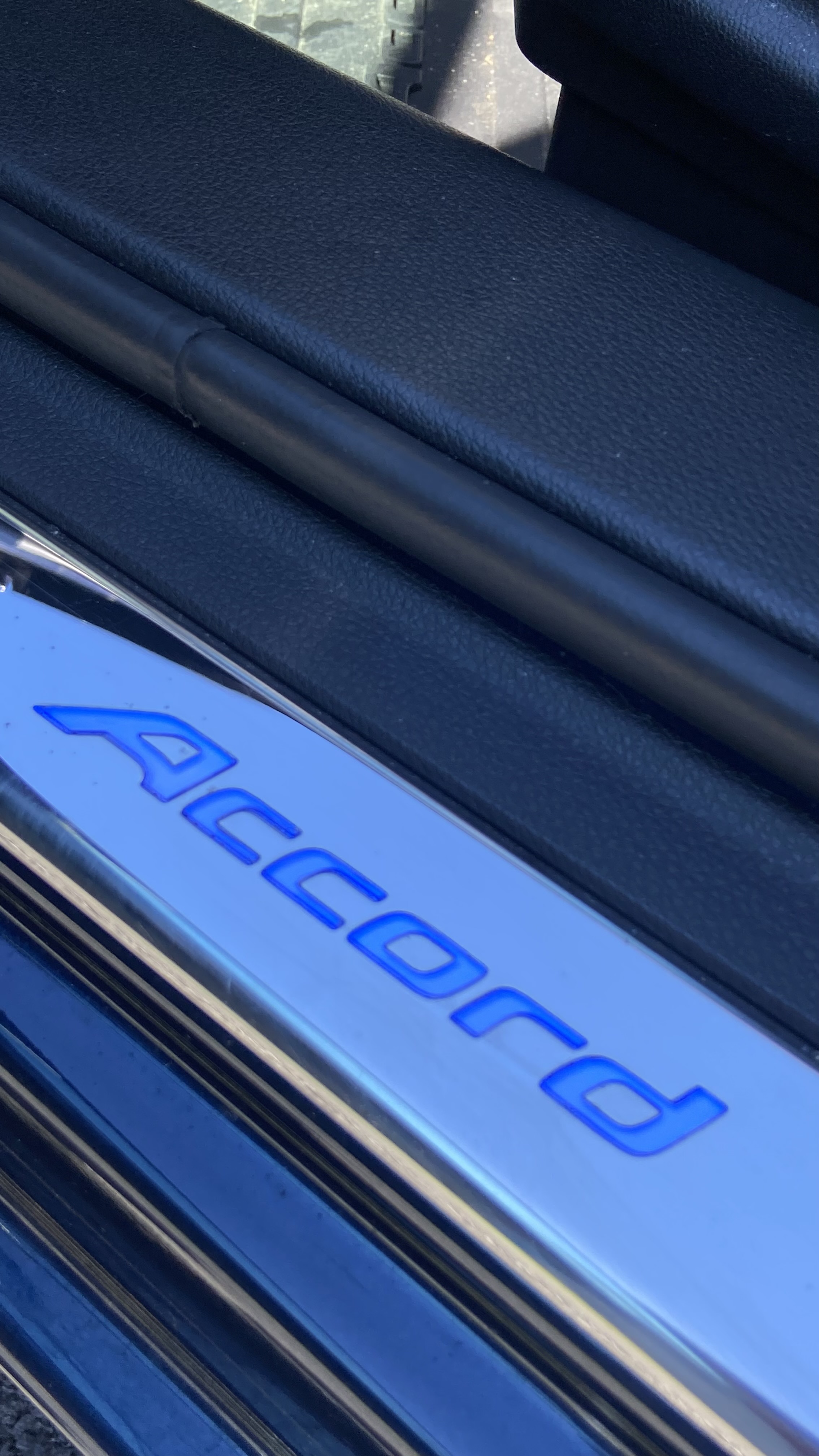 Used 2016 Honda Accord EX-L image 9