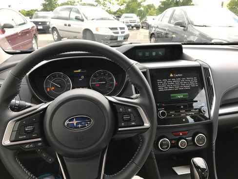 Used 2017 Subaru Impreza 2.0i Limited w/ Moonroof/BSD & Rcta/Eyesight image 12