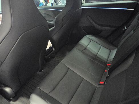 Used 2024 Tesla Model 3 Performance image 7