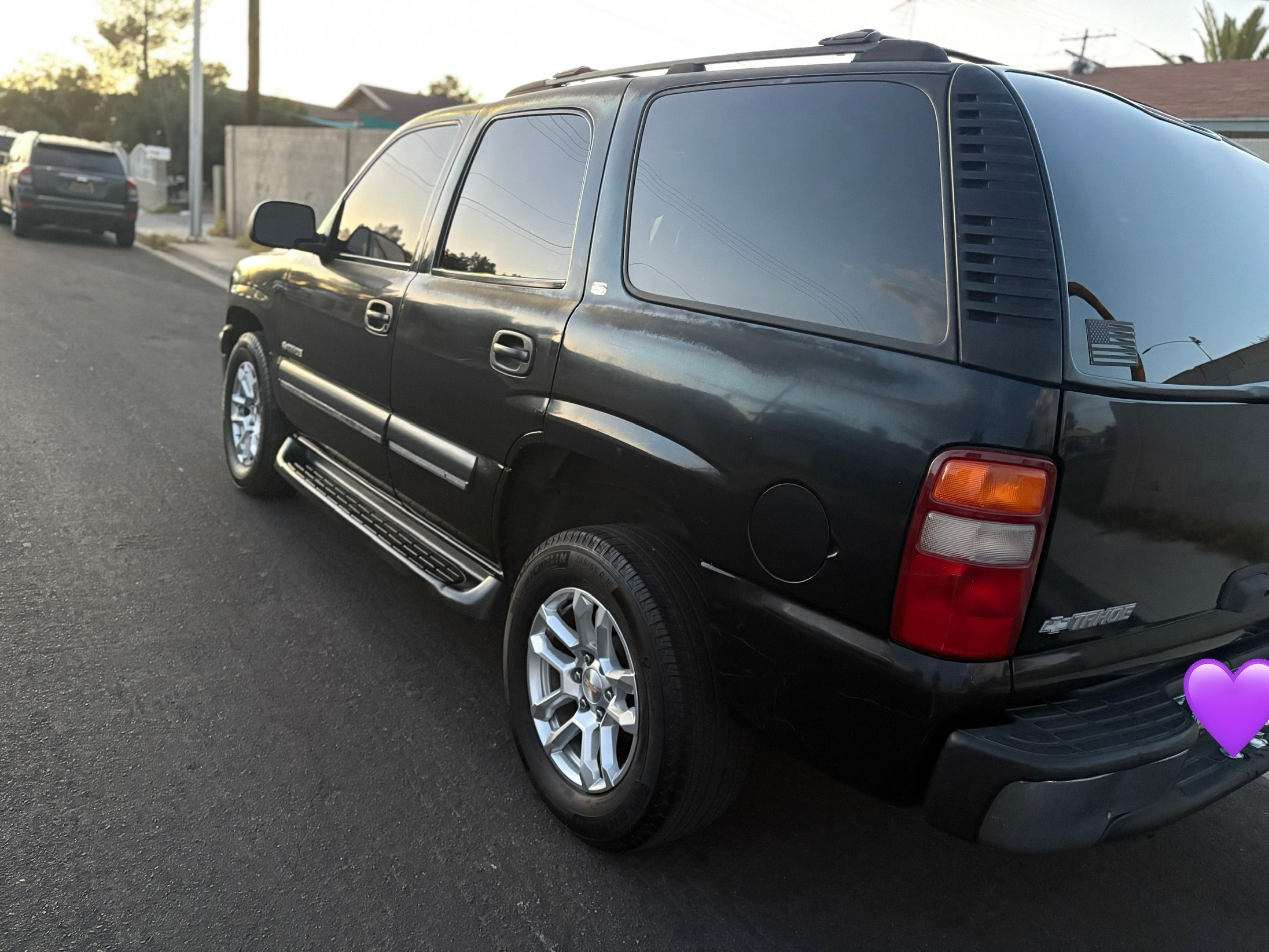 Used 2001 Chevrolet Tahoe LS w/ LS Preferred Equipment Group RWD image 5