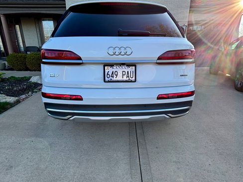 Used 2022 Audi Q7 3.0T Premium image 8