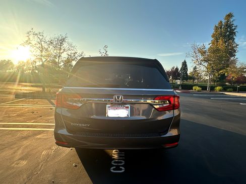 Used 2019 Honda Odyssey LX image 11