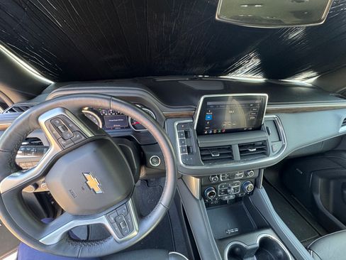 Used 2021 Chevrolet Tahoe Premier AWD/4WD image 14