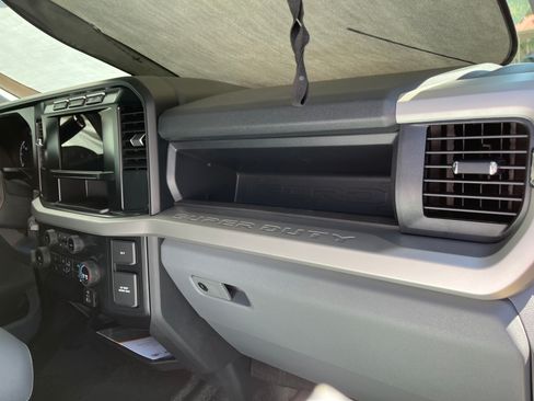 Used 2023 Ford F350 XL w/ FX4 Off-Road Package image 22