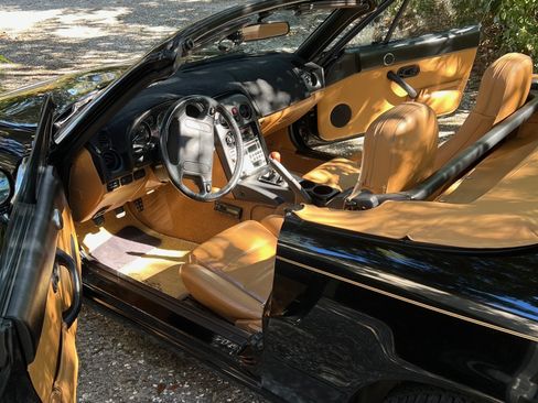 Used 1994 MAZDA MX-5 Miata image 6