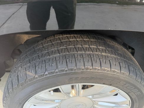 Used 2015 Cadillac Escalade ESV Platinum image 24