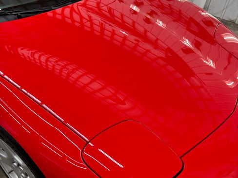 Used 1997 Chevrolet Corvette Coupe w/ Performance Handling Pkg image 8