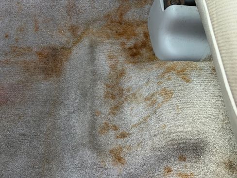 Used 2013 Chevrolet Avalanche LTZ image 20