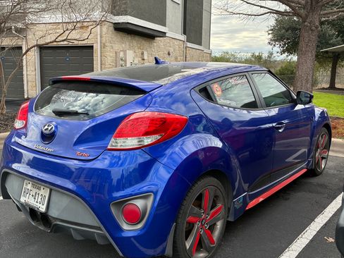 Used 2013 Hyundai Veloster Turbo image 8