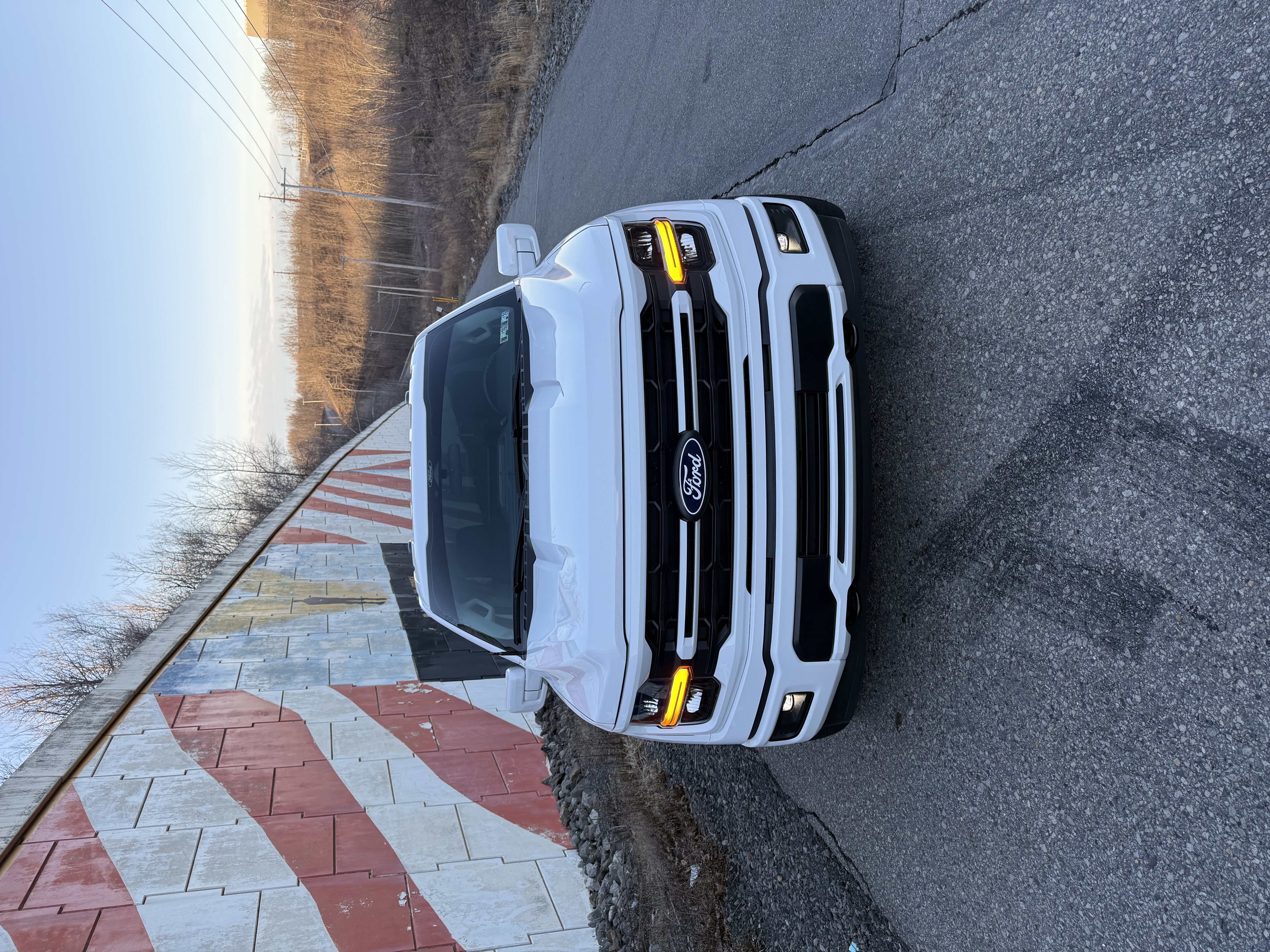 Used 2025 Ford F150 XL AWD/4WD image 4