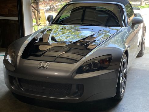 Used 2004 Honda S2000 image 17