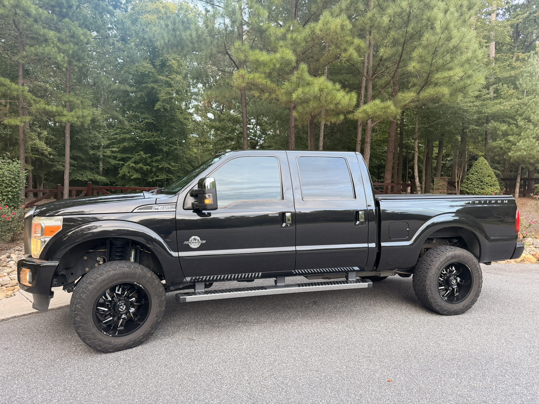 Used 2015 Ford F350 Platinum AWD/4WD image 2