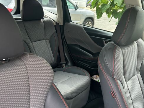Used 2019 Subaru Forester Sport AWD/4WD image 14