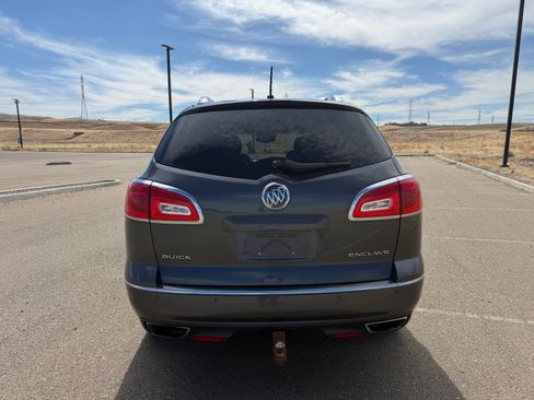Used 2014 Buick Enclave Leather FWD image 5