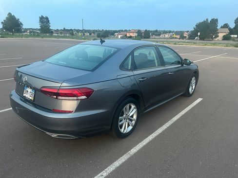 Used 2021 Volkswagen Passat 2.0T S FWD image 10