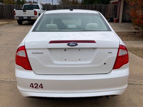 Used 2011 Ford Fusion SE image 6