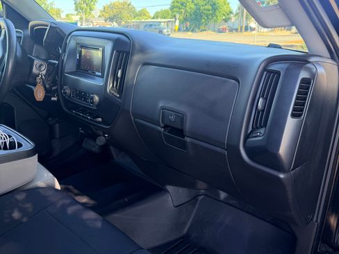 Used 2014 Chevrolet Silverado 1500 W/T RWD image 14