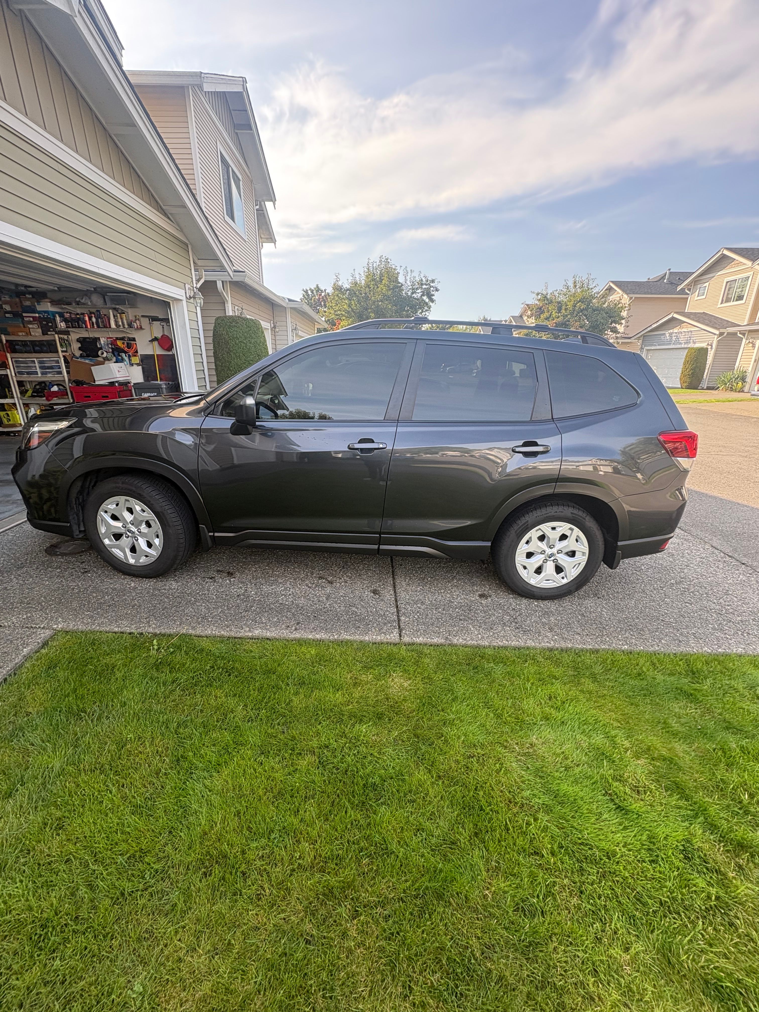Used 2019 Subaru Forester w/ Alloy Wheel Package AWD/4WD image 4