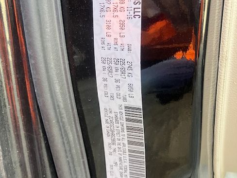 Used 2017 Dodge Grand Caravan SXT image 22