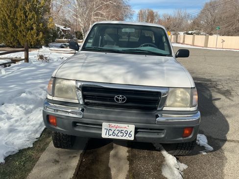 Used 1999 Toyota Tacoma PreRunner image 8