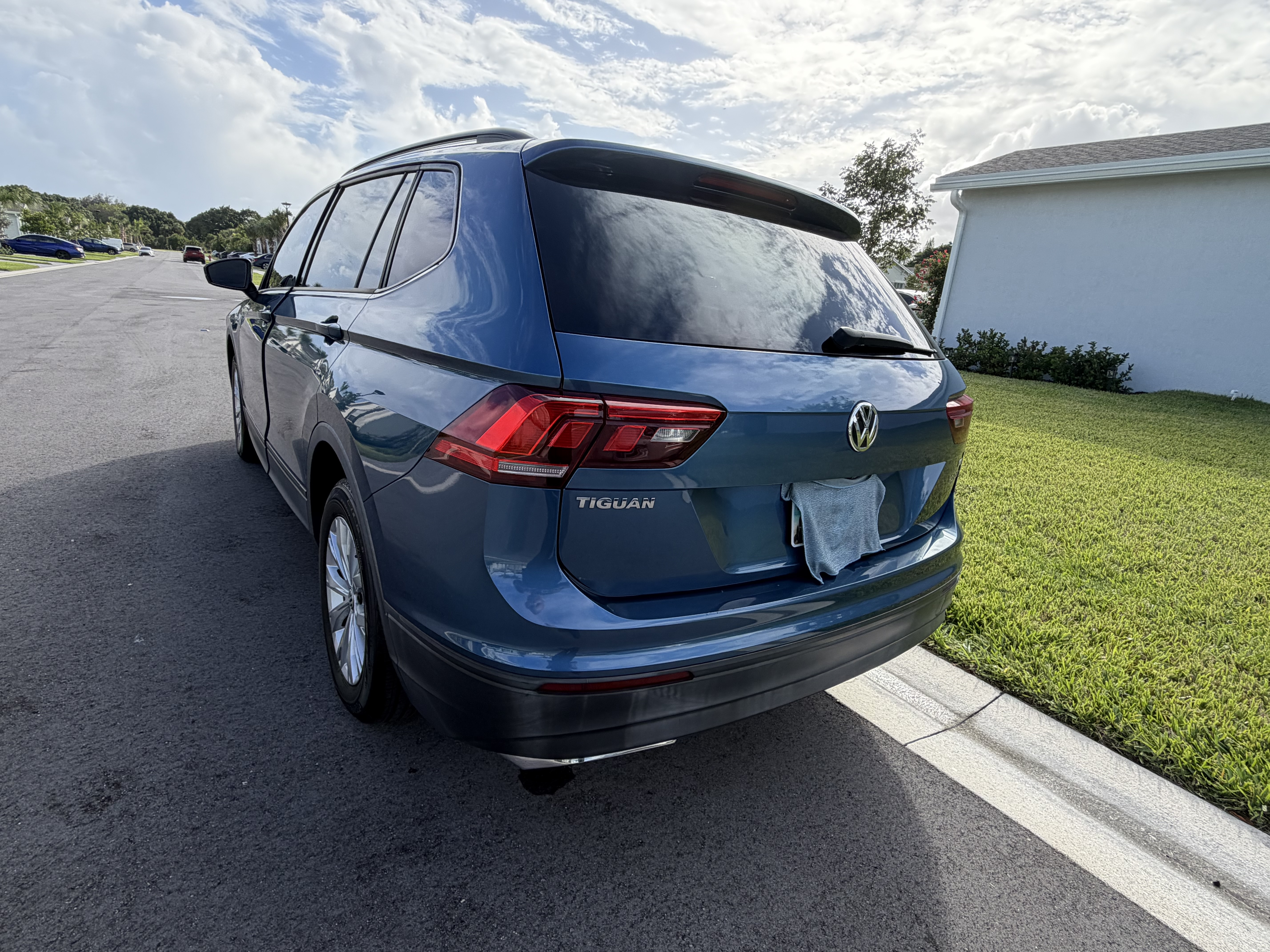 Used 2018 Volkswagen Tiguan S FWD image 27