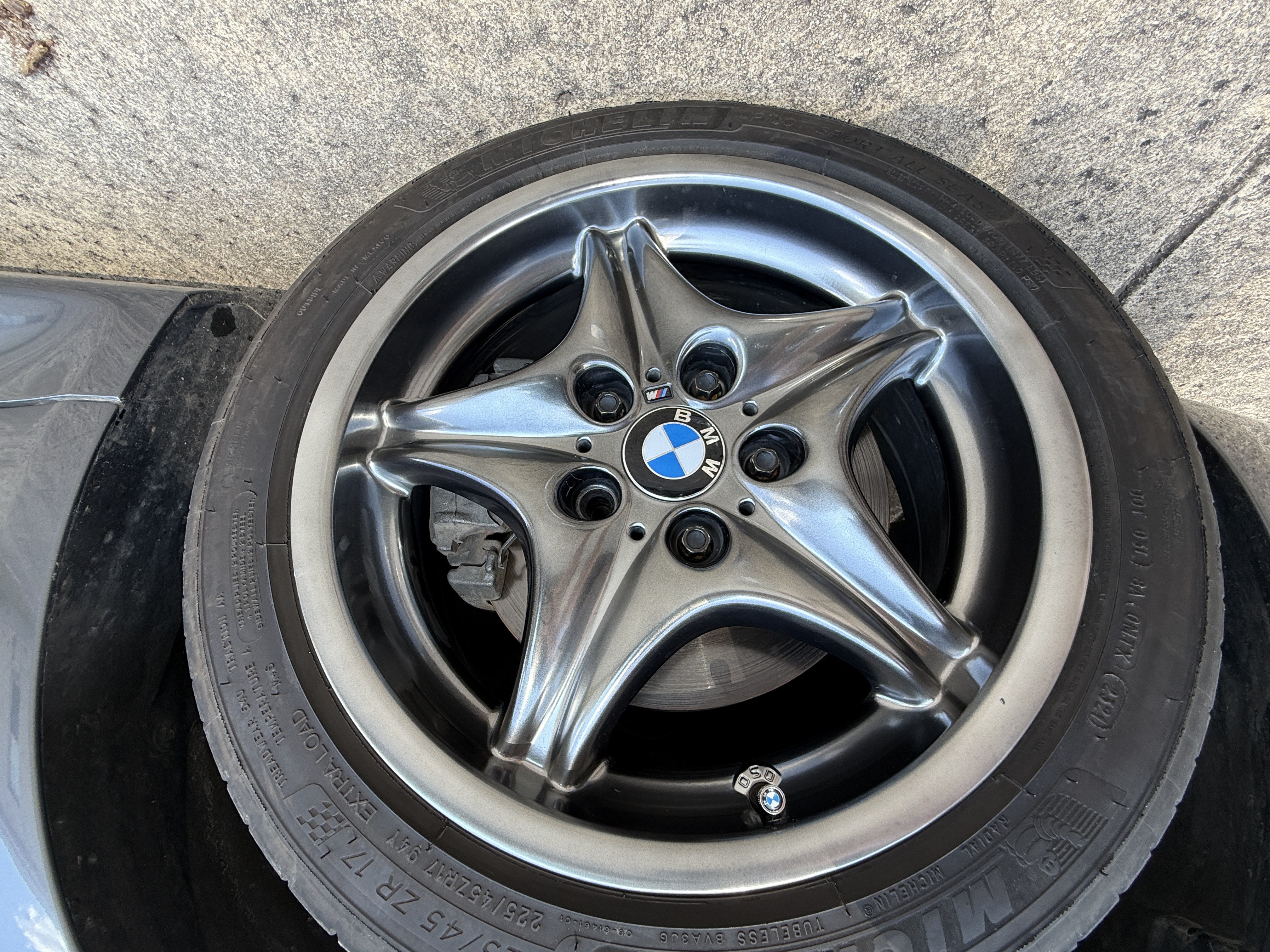 Used 2001 BMW M Roadster RWD image 19