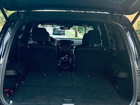 Used 2022 Honda Pilot Black Edition image 10