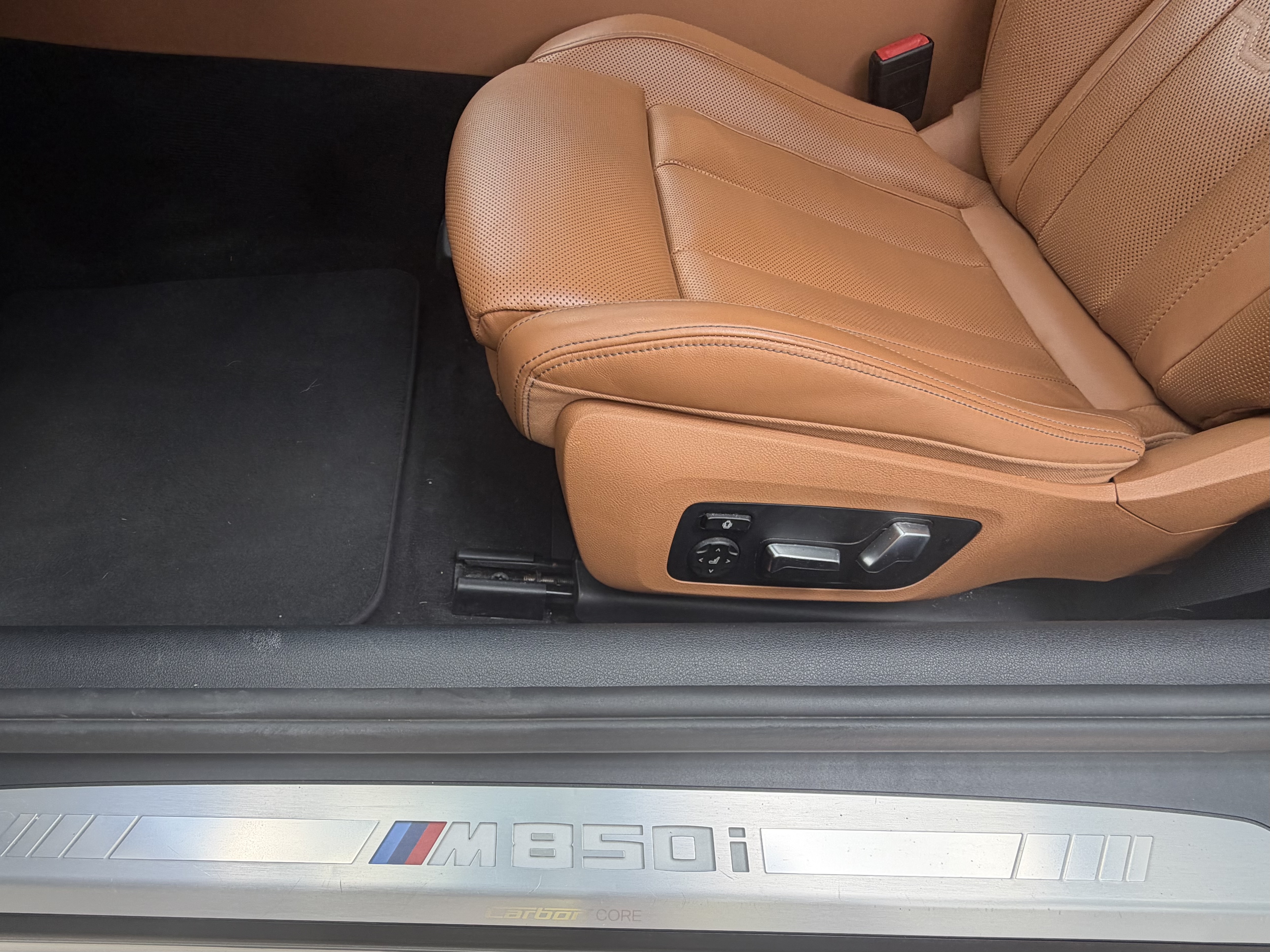 Used 2019 BMW M850i xDrive Convertible AWD/4WD image 27