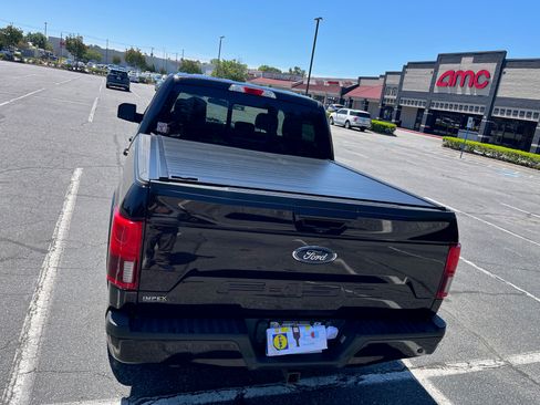 Used 2020 Ford F150 Lariat AWD/4WD image 9