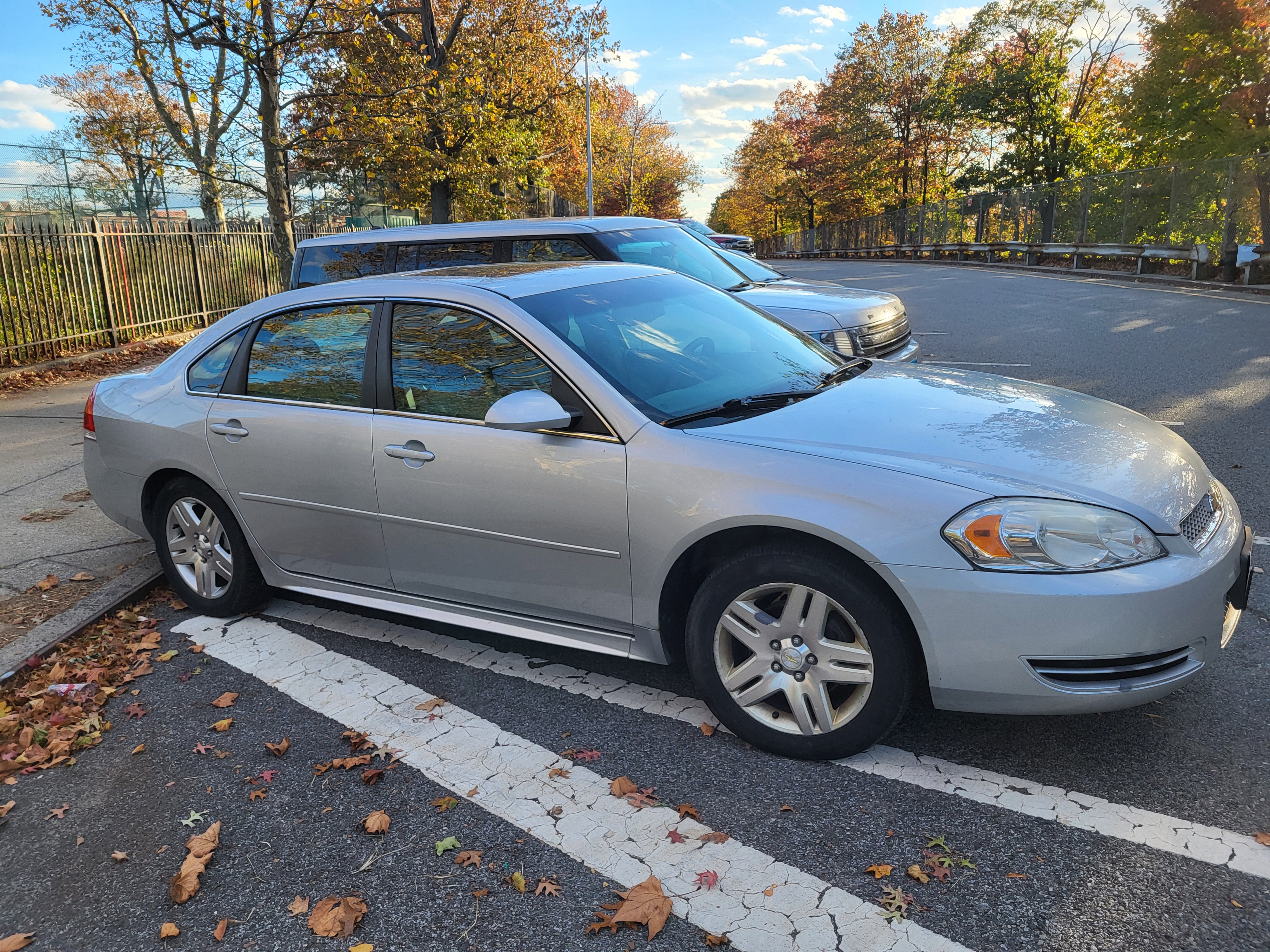 Used 2013 Chevrolet Impala LT w/ LT Sunroof Package FWD image 1