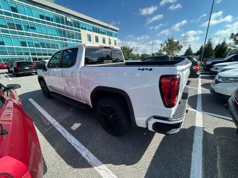 Used 2026 GMC Sierra 1500 Elevation w/ Elevation Premium Package AWD/4WD image 6