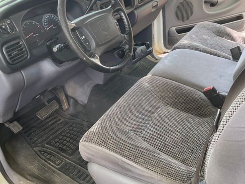Used 2001 Dodge Ram 1500 Truck 2WD Quad Cab image 6