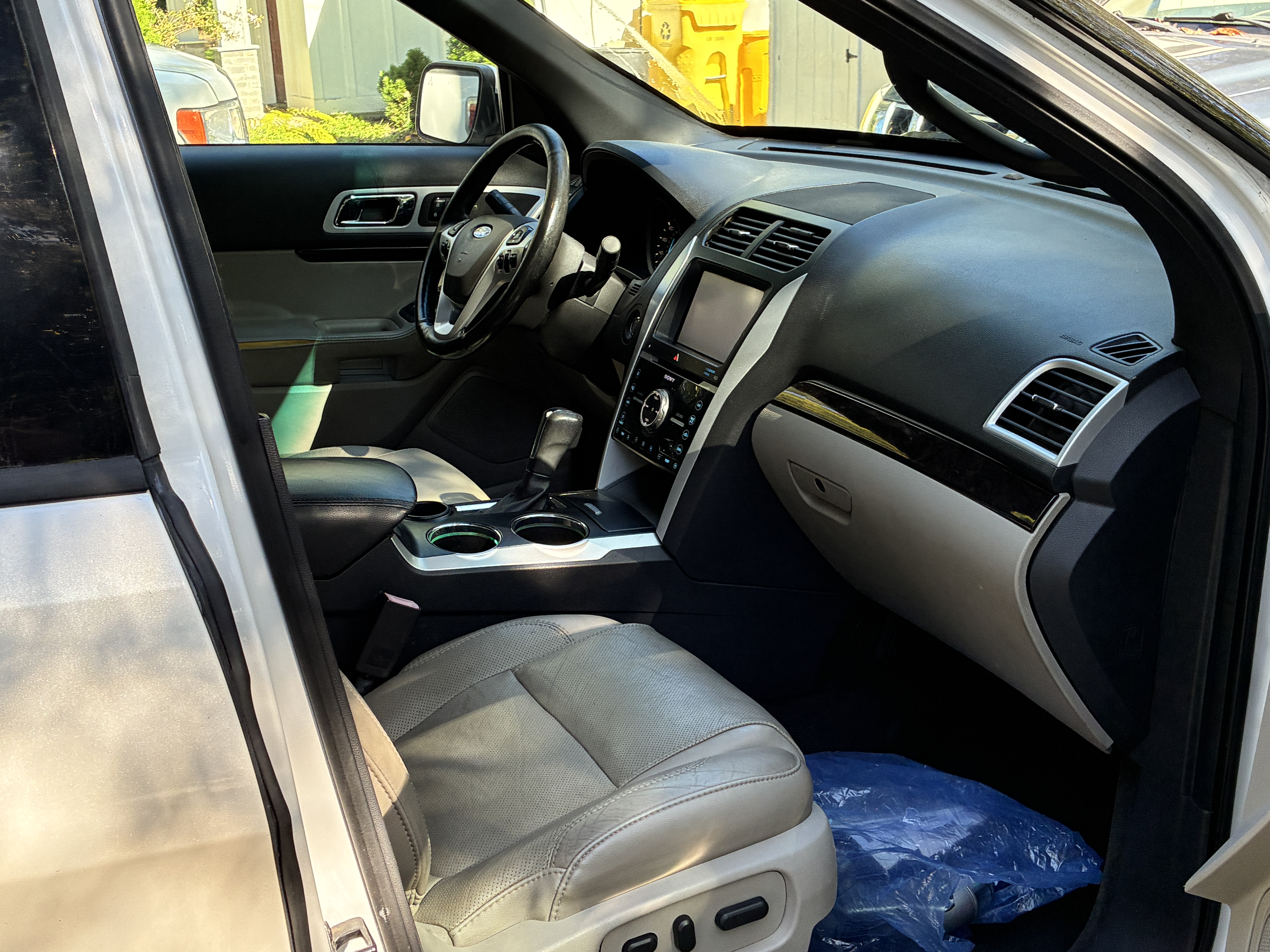 Used 2013 Ford Explorer Limited FWD image 8