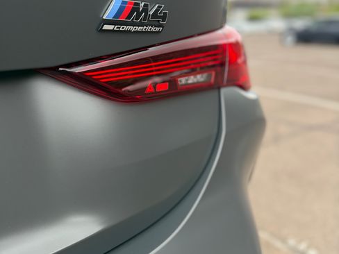 Used 2025 BMW M4 Competition w/ Executive Package RWD image 10