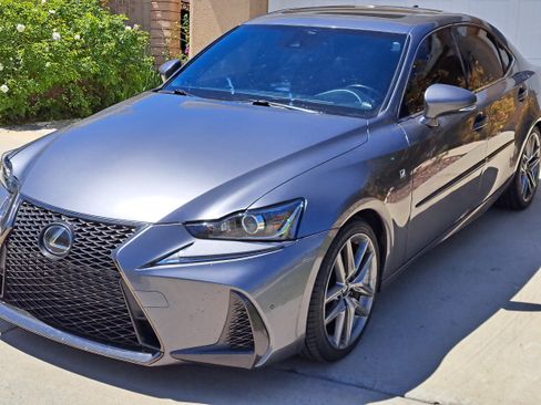 Used 2019 Lexus IS 300 F Sport w/ F Sport Package image 2